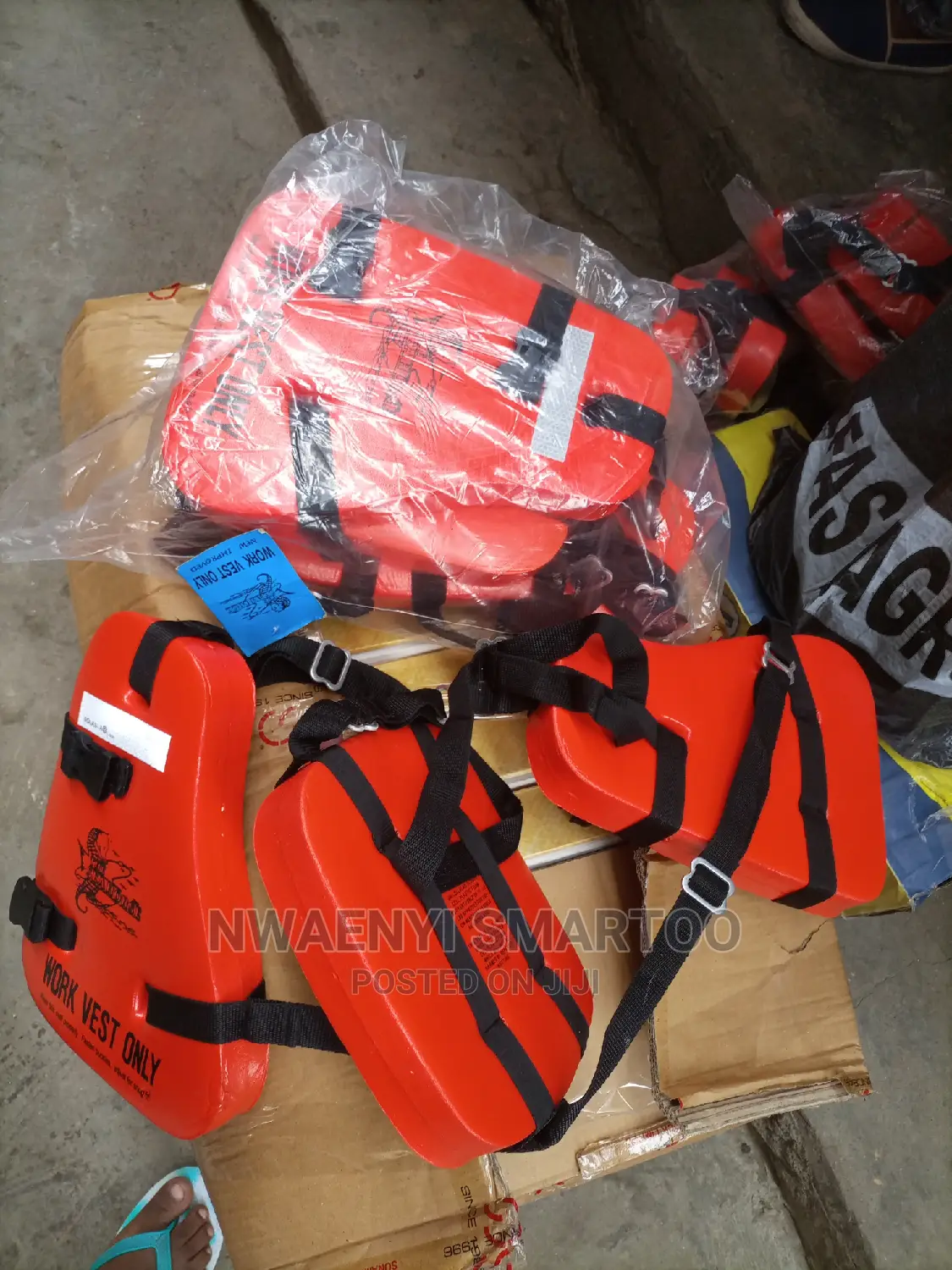 3 Pinking Life Jacket