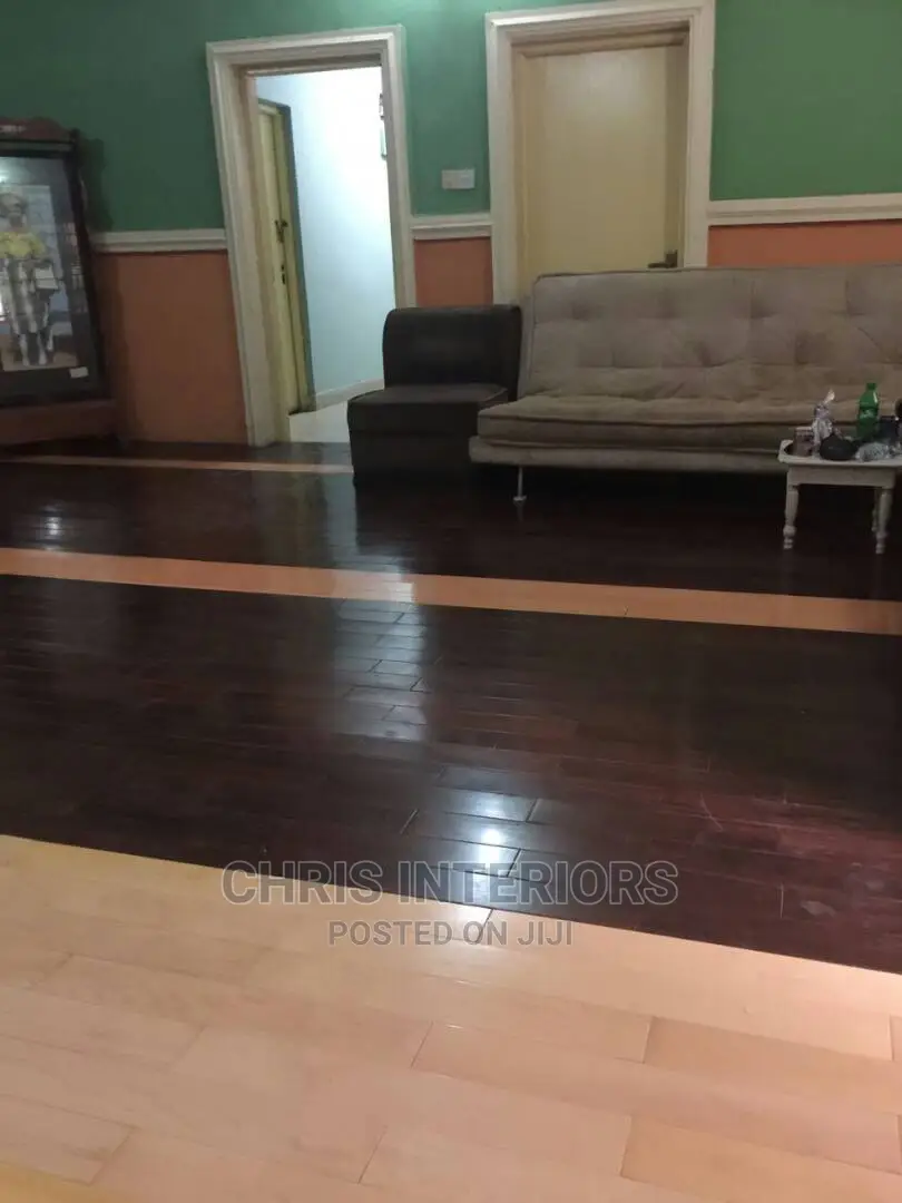 Wooden Laminate Vinyl Tiles