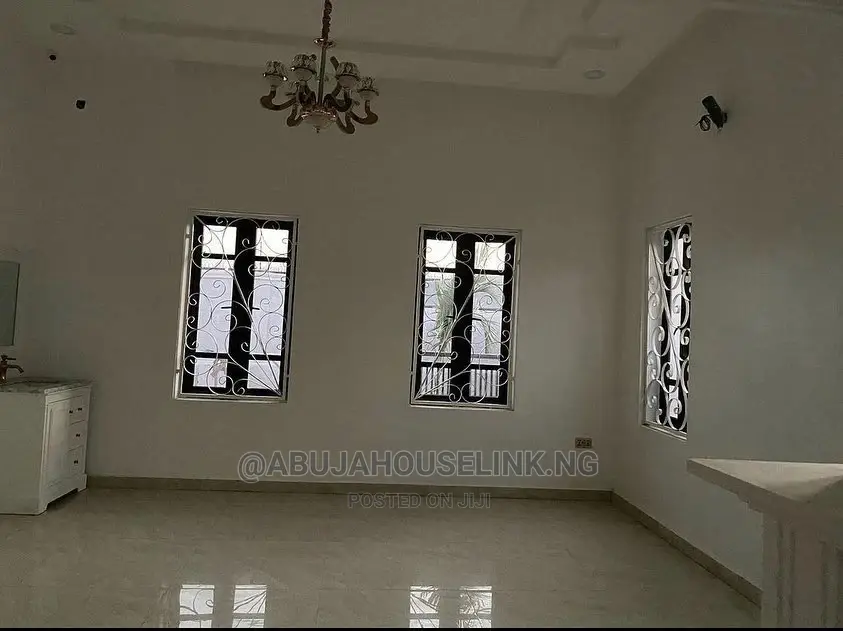 Furnished 5bdrm Duplex in Efab Metropolis, Karsana for sale