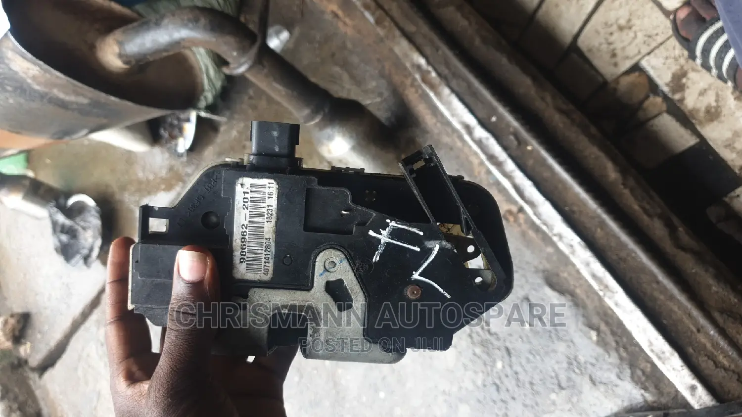 Door Catcher Ford Edge 2007 2008 2011 2013 2014