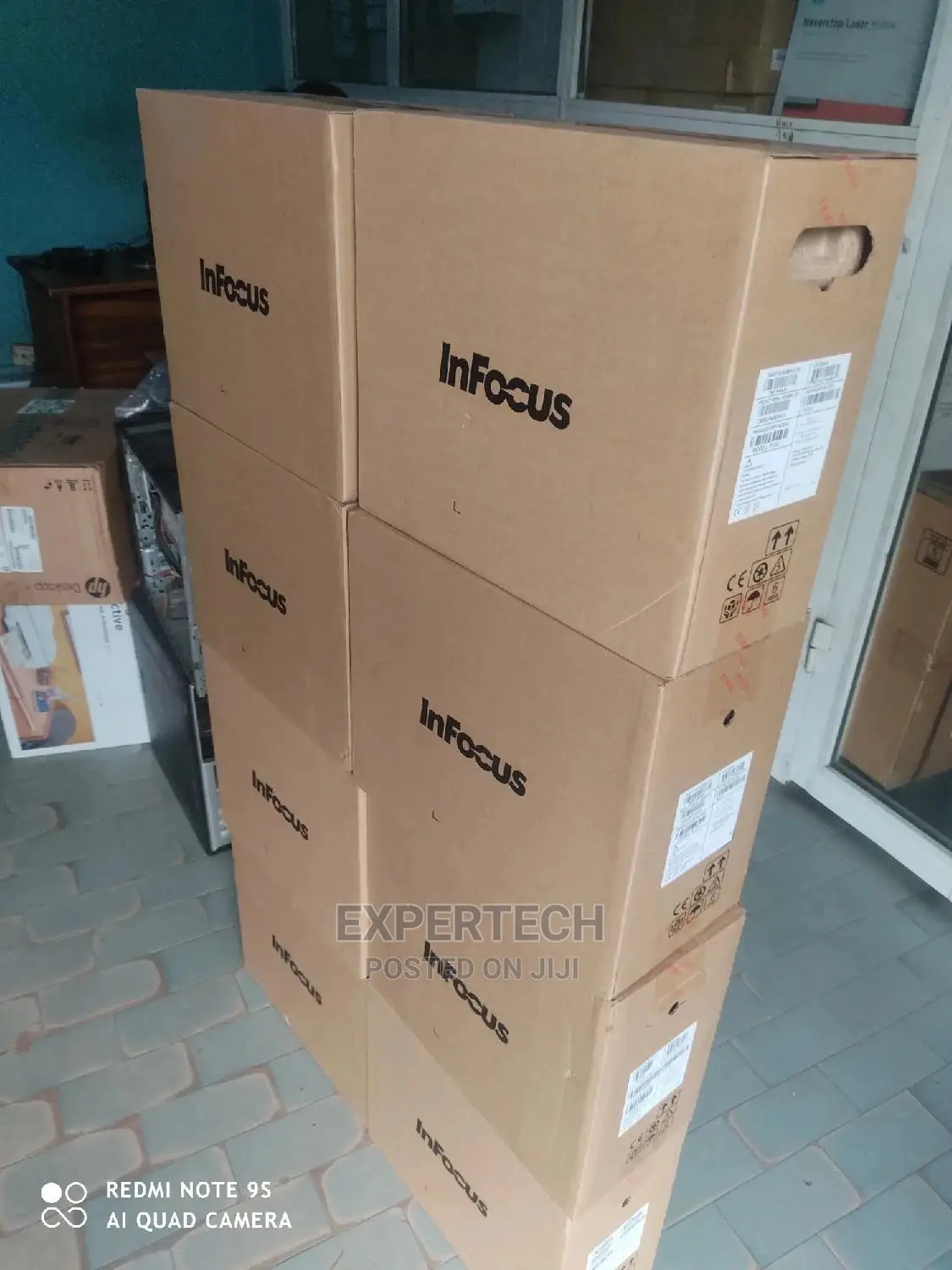 Infocus In2134 DLP Projector (P117)