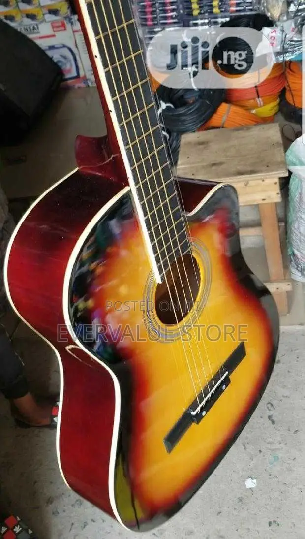 38 Inches Acoustic Box Guitar