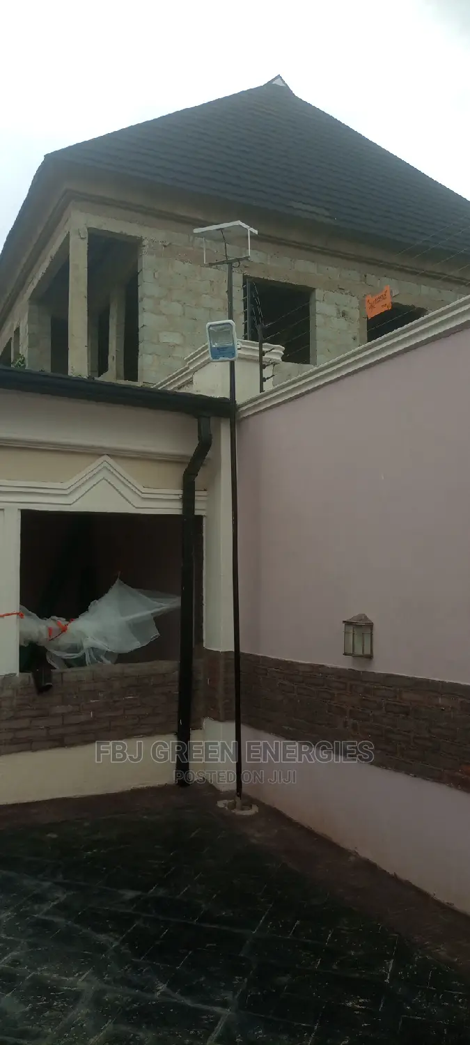 150W Solar Floodlights Installation