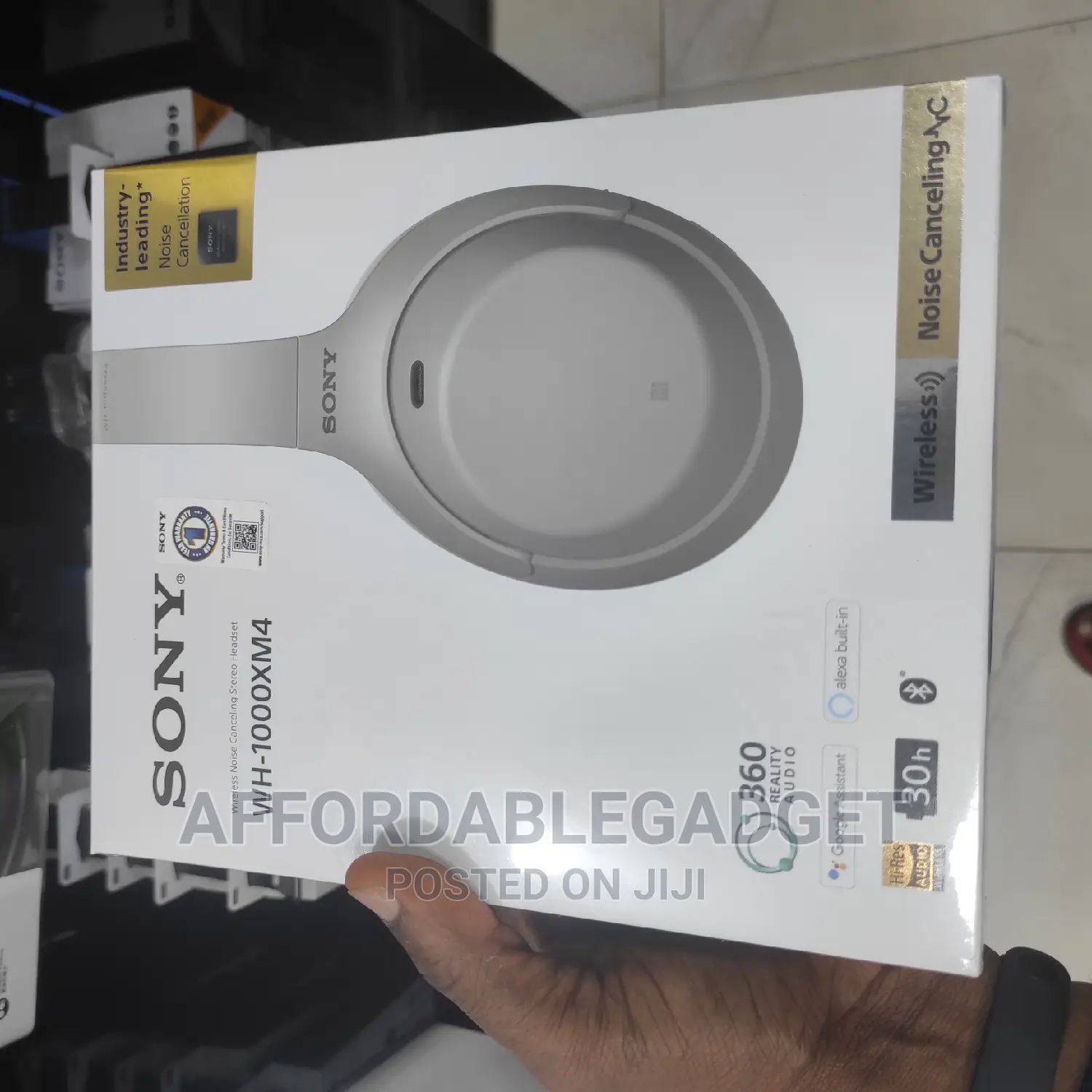 Sony WH-1000XM4 Wireless Noise Canceling Headphone With Mic