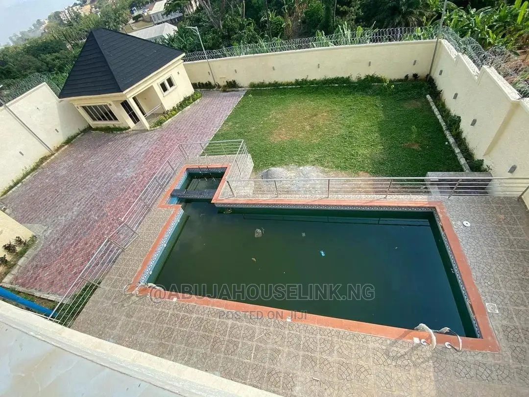 Furnished 8bdrm Mansion in Maitama Abuja for sale