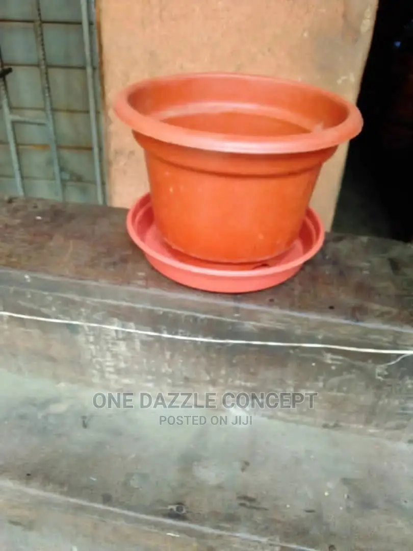 Garden Pots With Tray