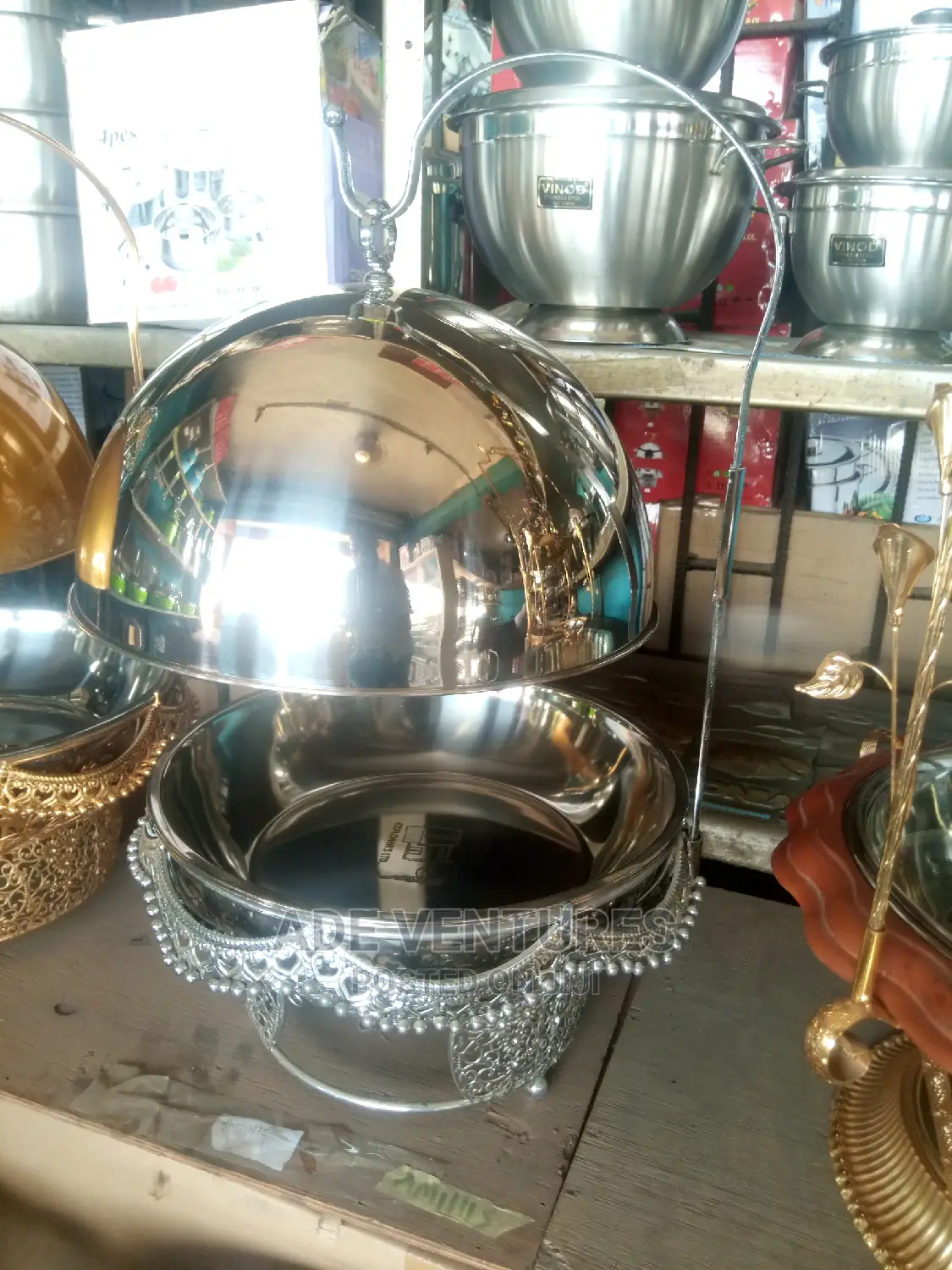 Roll Top Chaffing Dish.