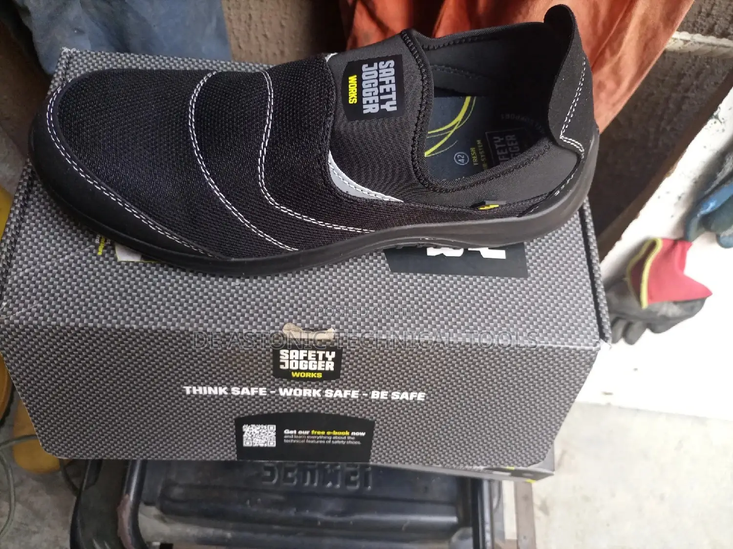 Yukon Safety Joggers Boot