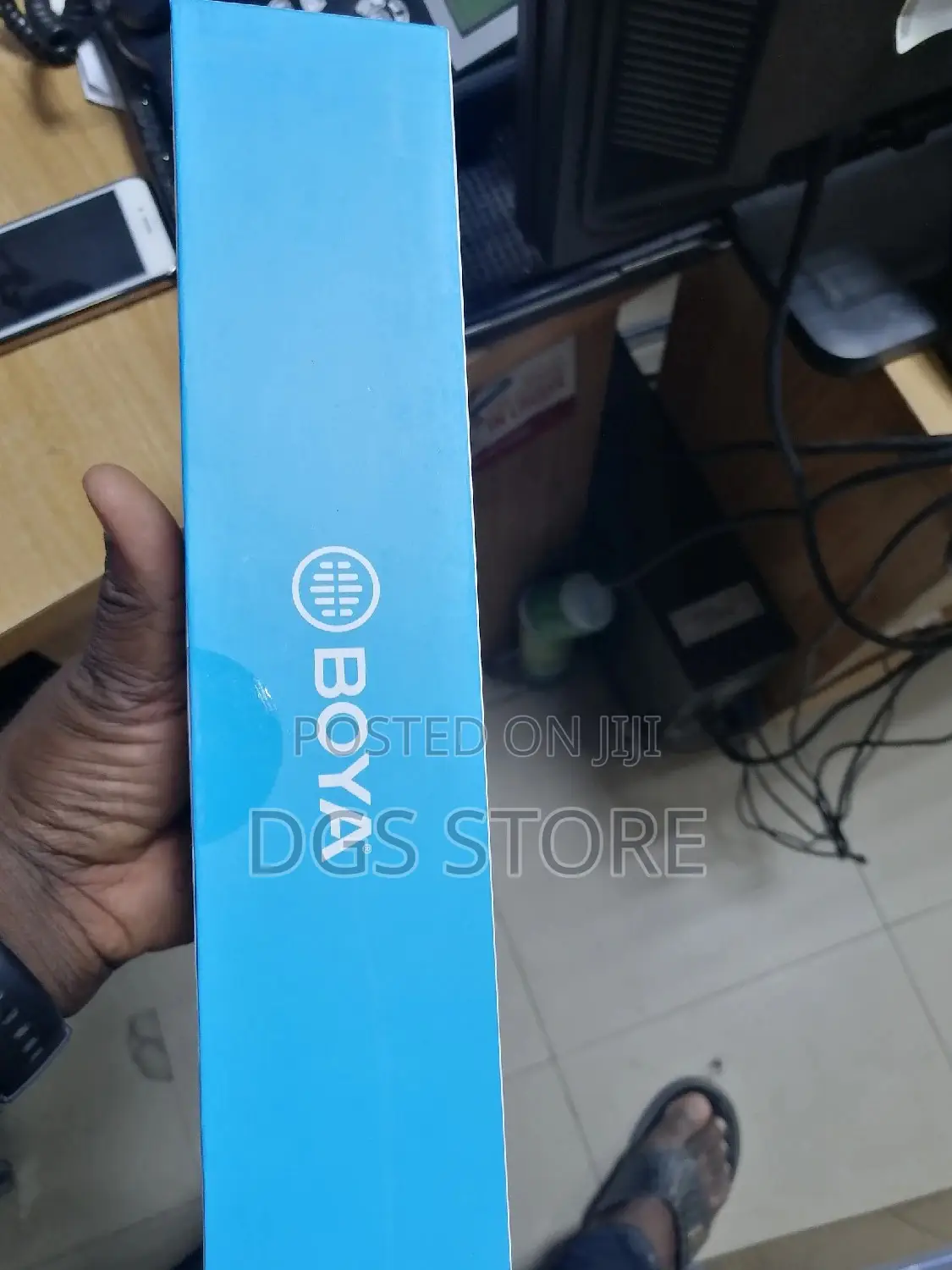 Boya By Whm8 Pro Wireless Handheld Microphone