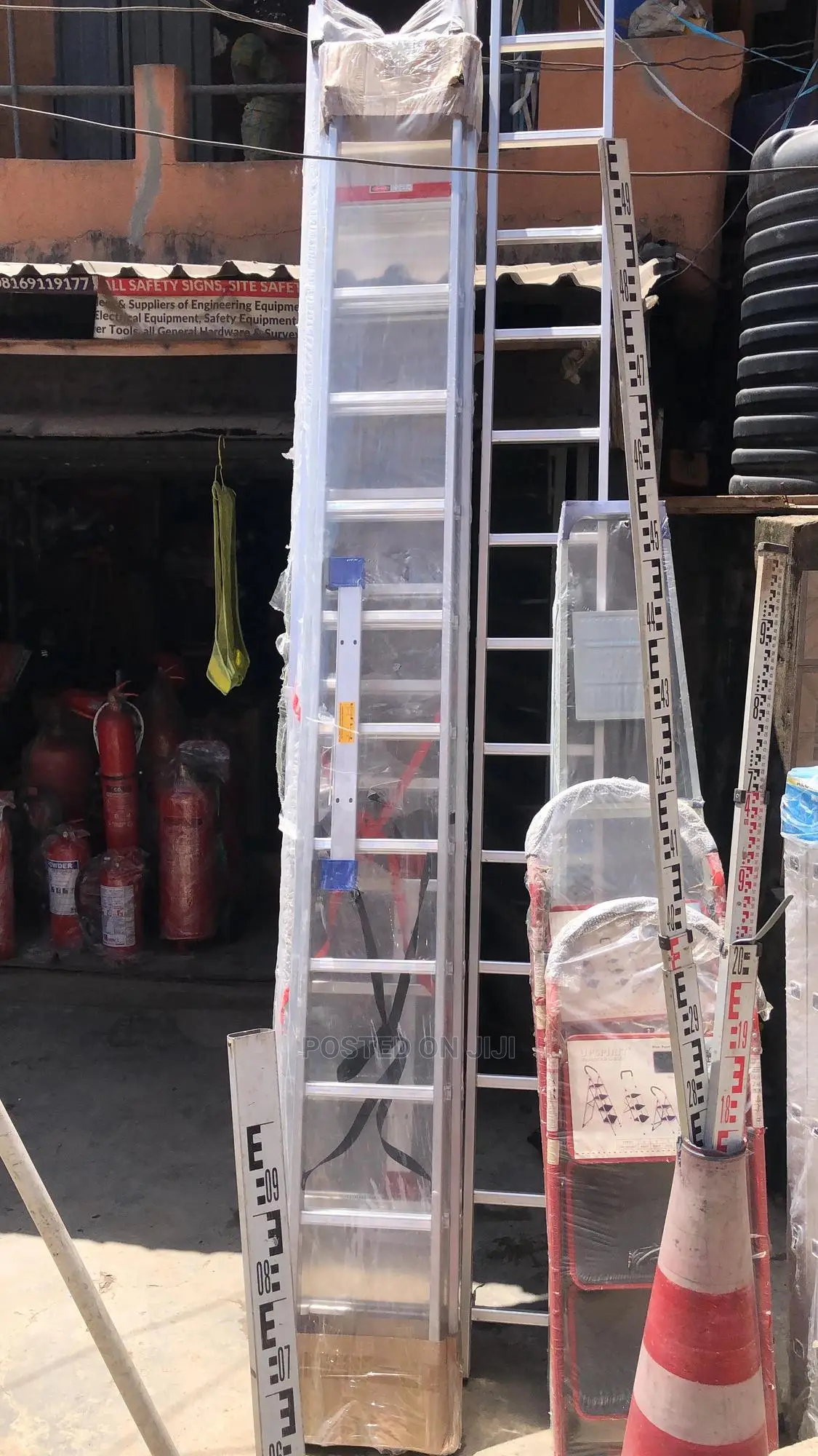 Aluminium Ladder 12X2=24feets Professional