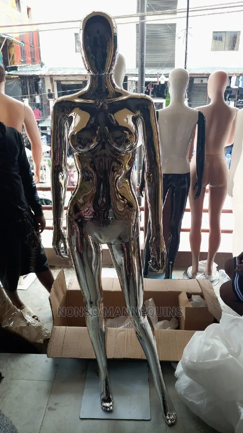 Size 8 Faceless Female Silver Chrome Mannequins