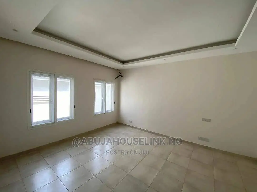 Furnished 4bdrm Duplex in Bilaad Construction for sale