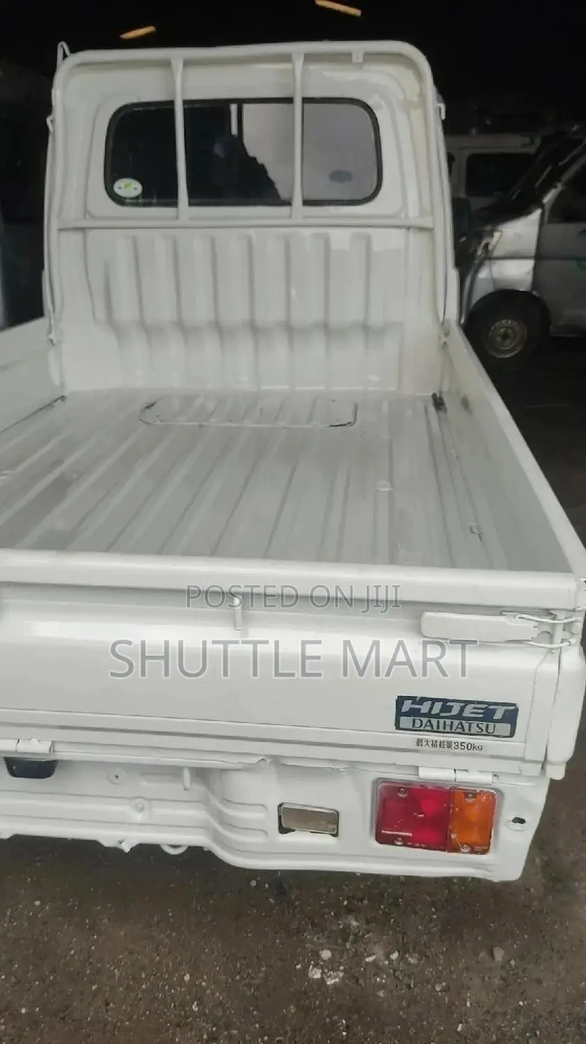 Daihatsu Hijet Mini Truck 2003 White
