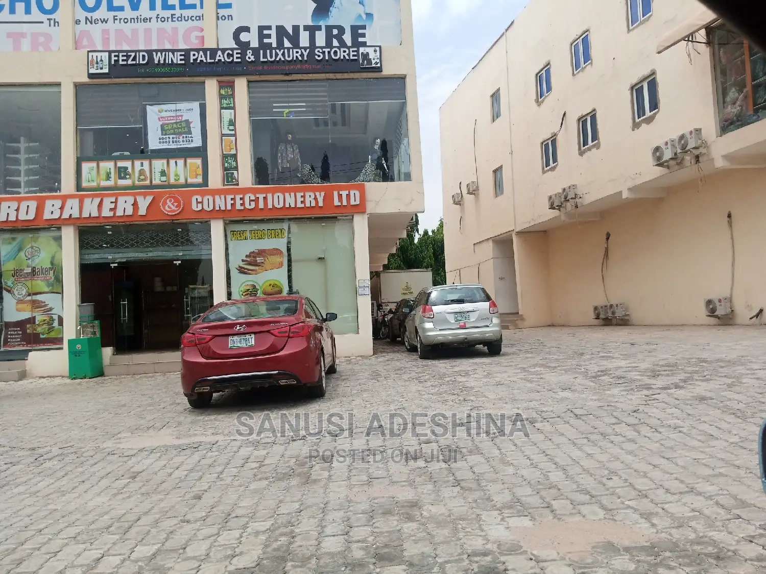 Shop Space at Hot Road by 3rd Avenue in Guwarinpa Estate Abj