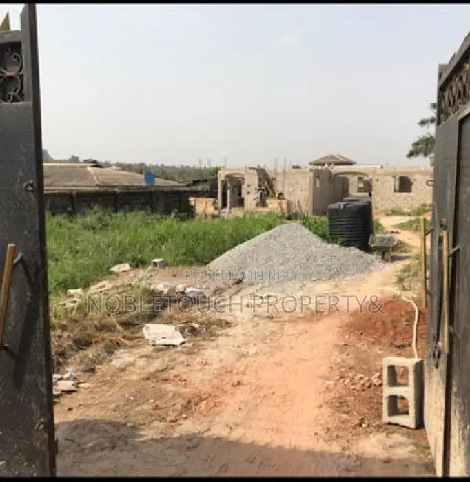 Commercial 2plots Along the Major Road at Jibowu Ikorodu Rd