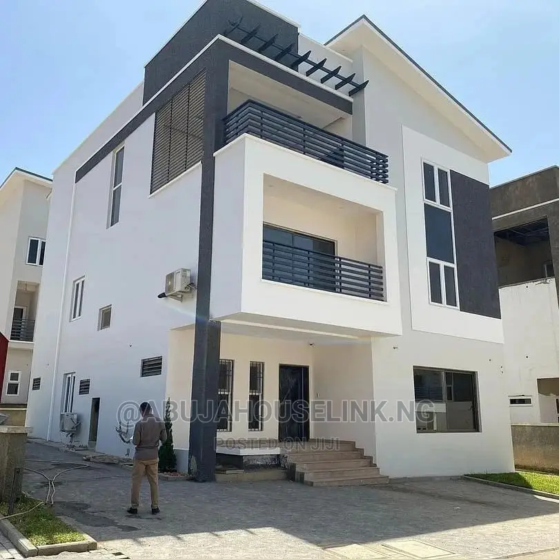 Furnished 5bdrm Duplex in Wuye And Lifecamp, Jabi for sale