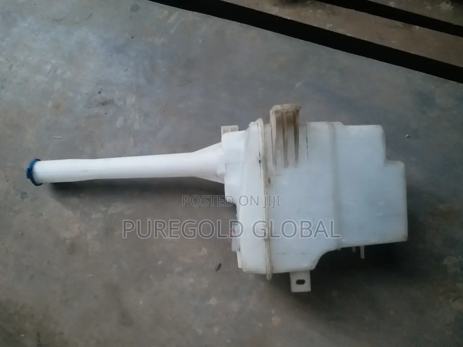 Kia Sorento 2014 Water Reservoir
