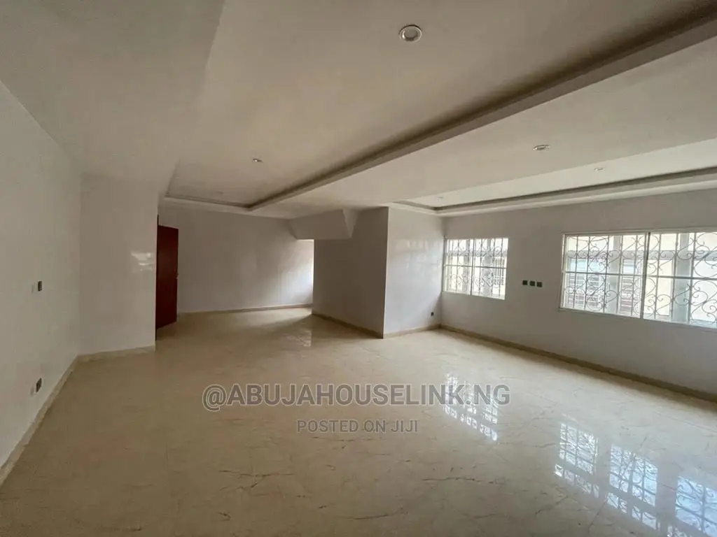 Furnished 9bdrm Duplex in 69 Road Gwarimpa, Gwarinpa for sale