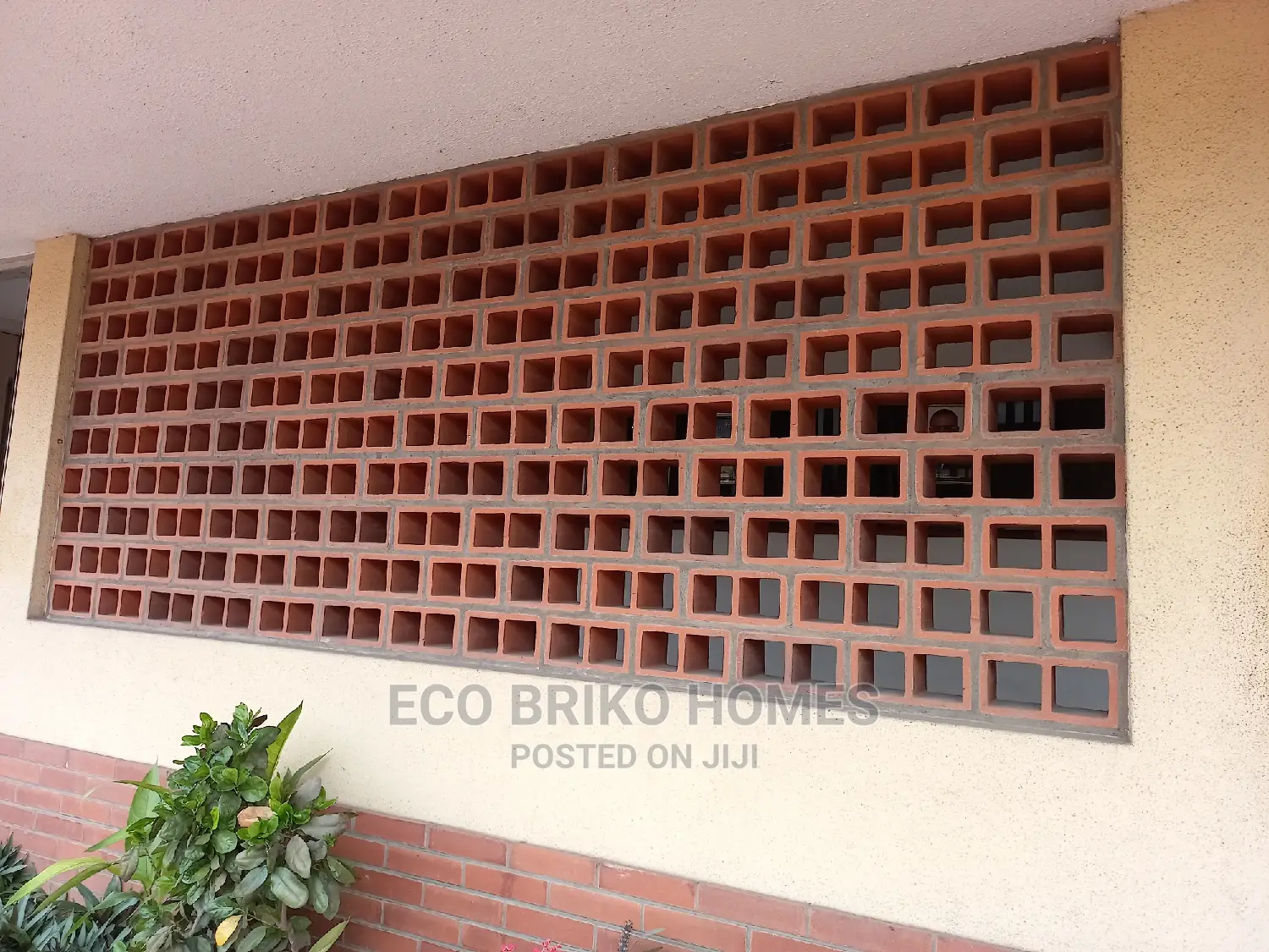 Clay Ventilation Block/Sun Breaker