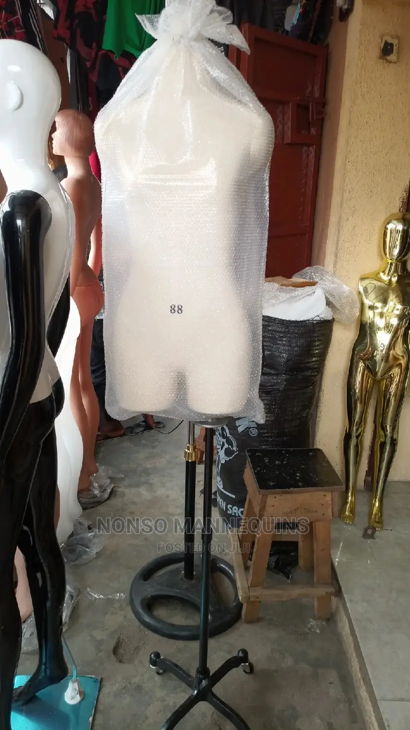 Size 10 Plain Body Fully Pinnable Professional Dressform