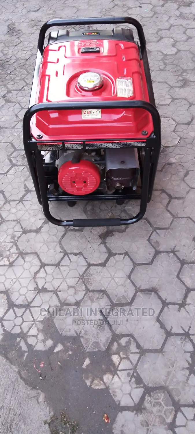 1 Month Old Very New 7KVA SENCI SC9000 Copper Generator