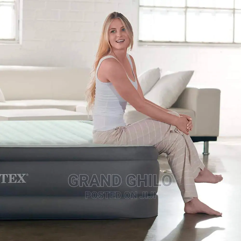 Elevated Double Bed With Built-in Pump