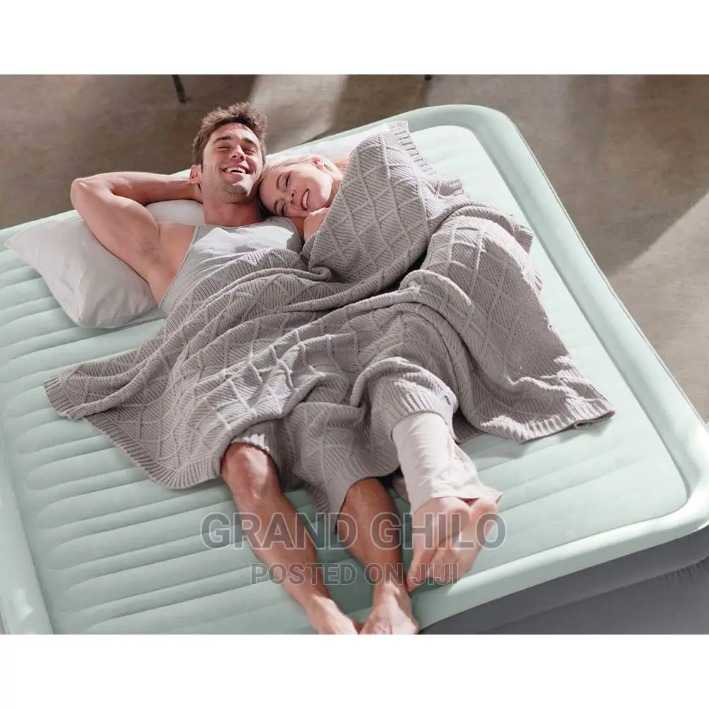 Elevated Double Bed With Built-in Pump