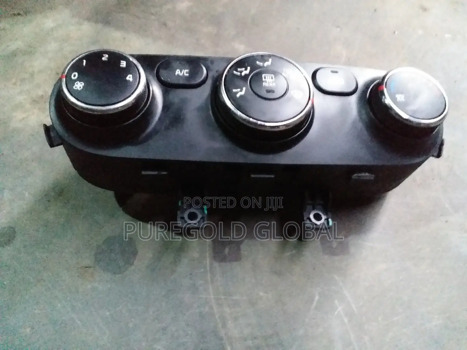 Kia Cerato 2013 AC Knob