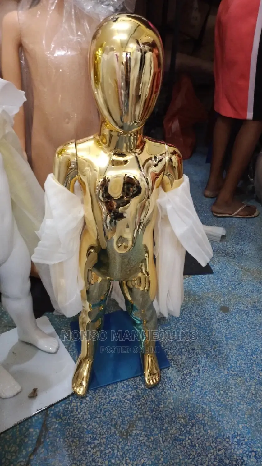 Age 1 To 3 Years Chrome Gold Unisex Mannequins