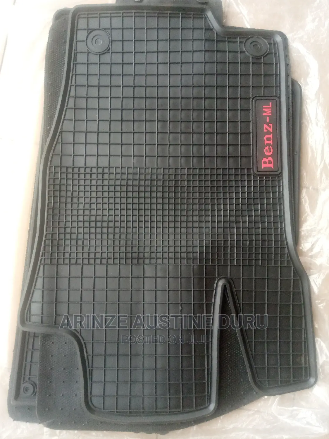 ML 350 Customized Floor Mat