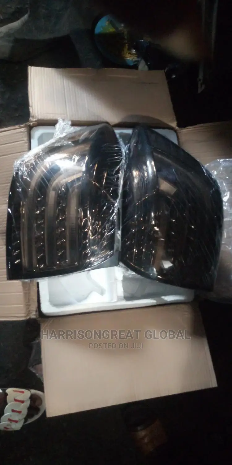 Tail Lights for Highlanda 2012 Yahoo Model Set
