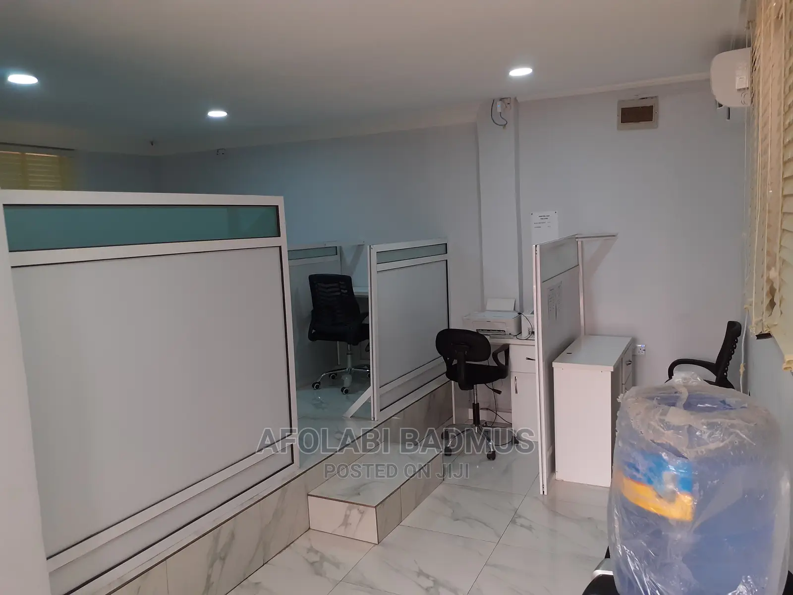 Furnished and Serviced Office