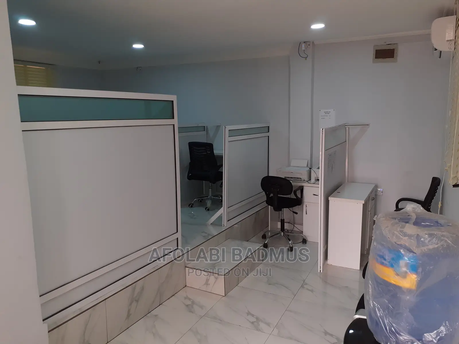 Furnished and Serviced Office
