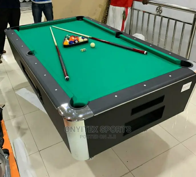 Marble Coin Snooker