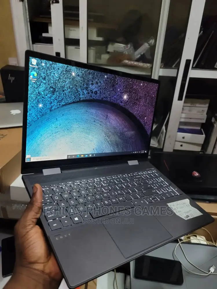Laptop HP Envy 15 8GB AMD Ryzen 512GB