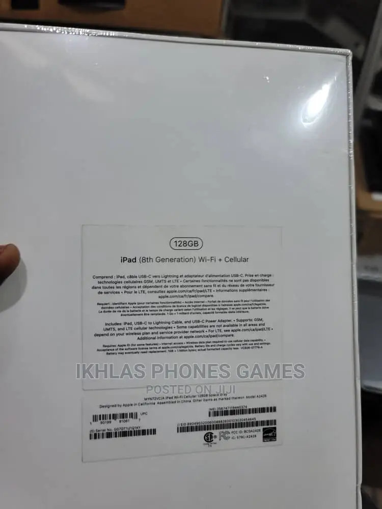 New Apple iPad Wi-Fi +3G 128 GB
