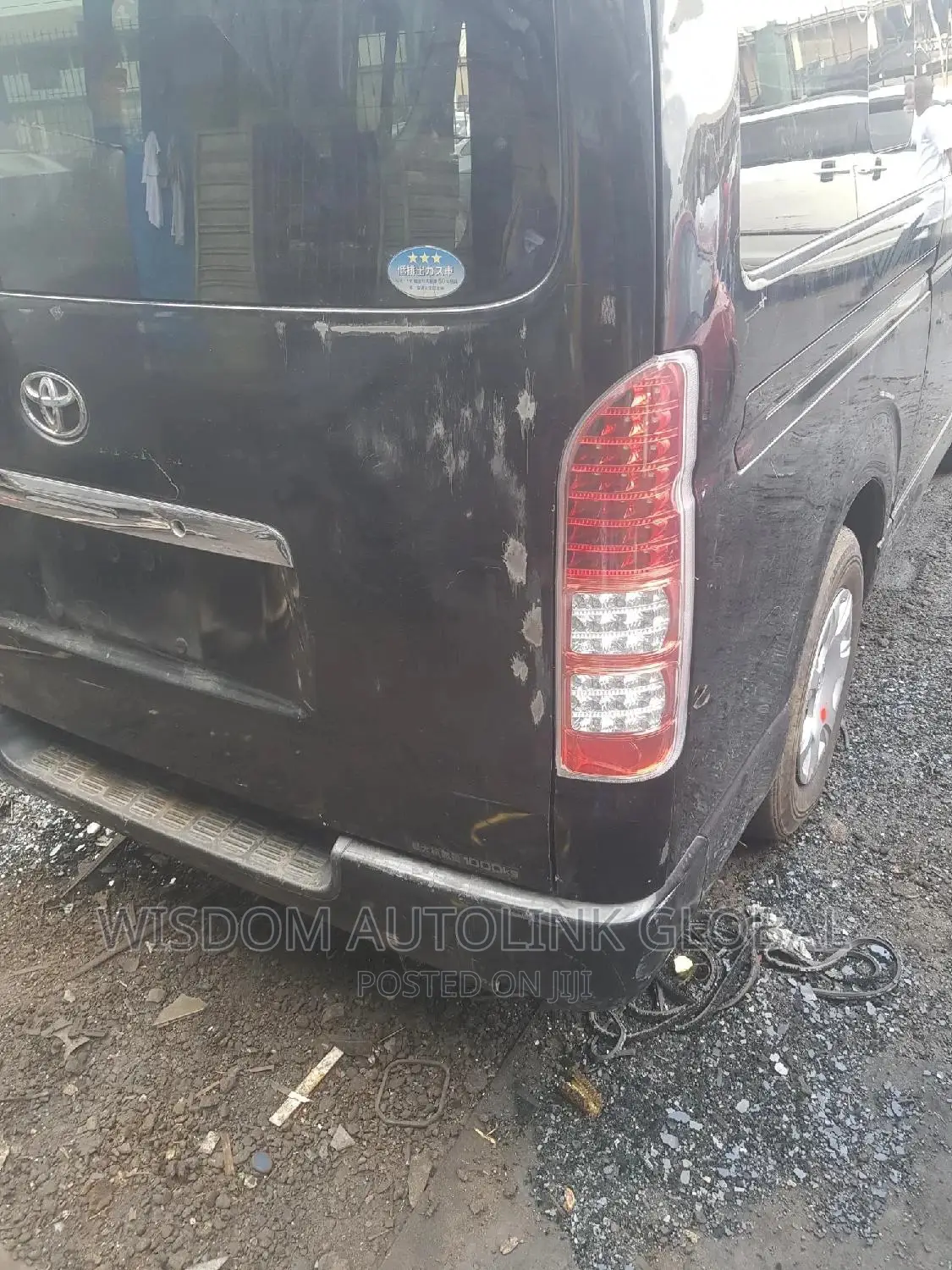 Conversion for Toyota Hiace (Hummer Bus) 2005 to 2016 Model