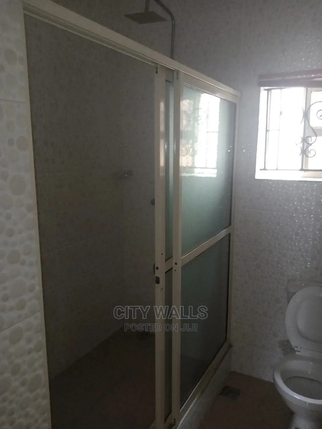 Mini Flat in Agungi for rent