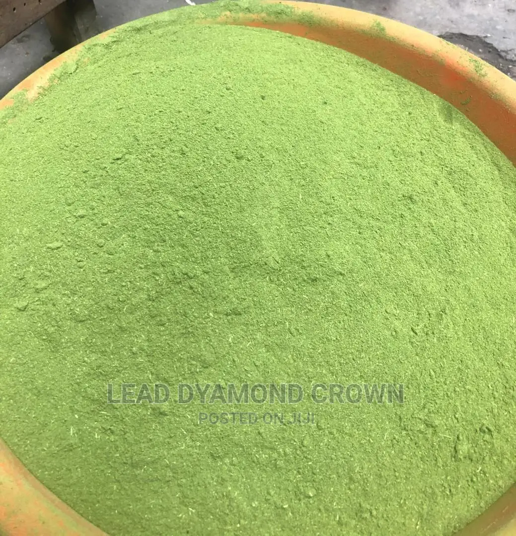 Moringa Leaves and Leaf Powder