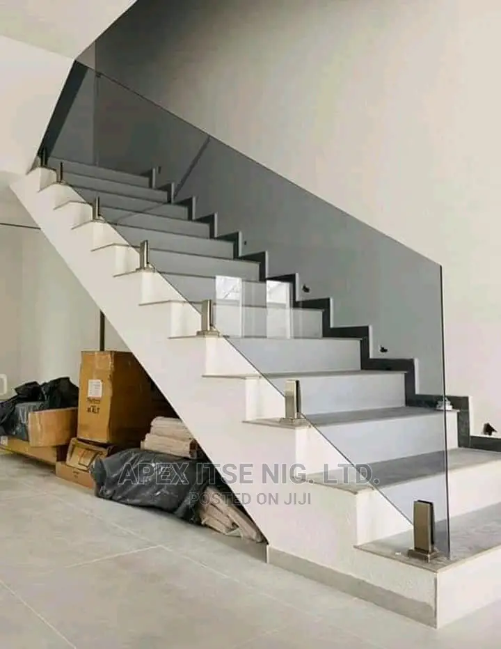 Framless Longspan Glass