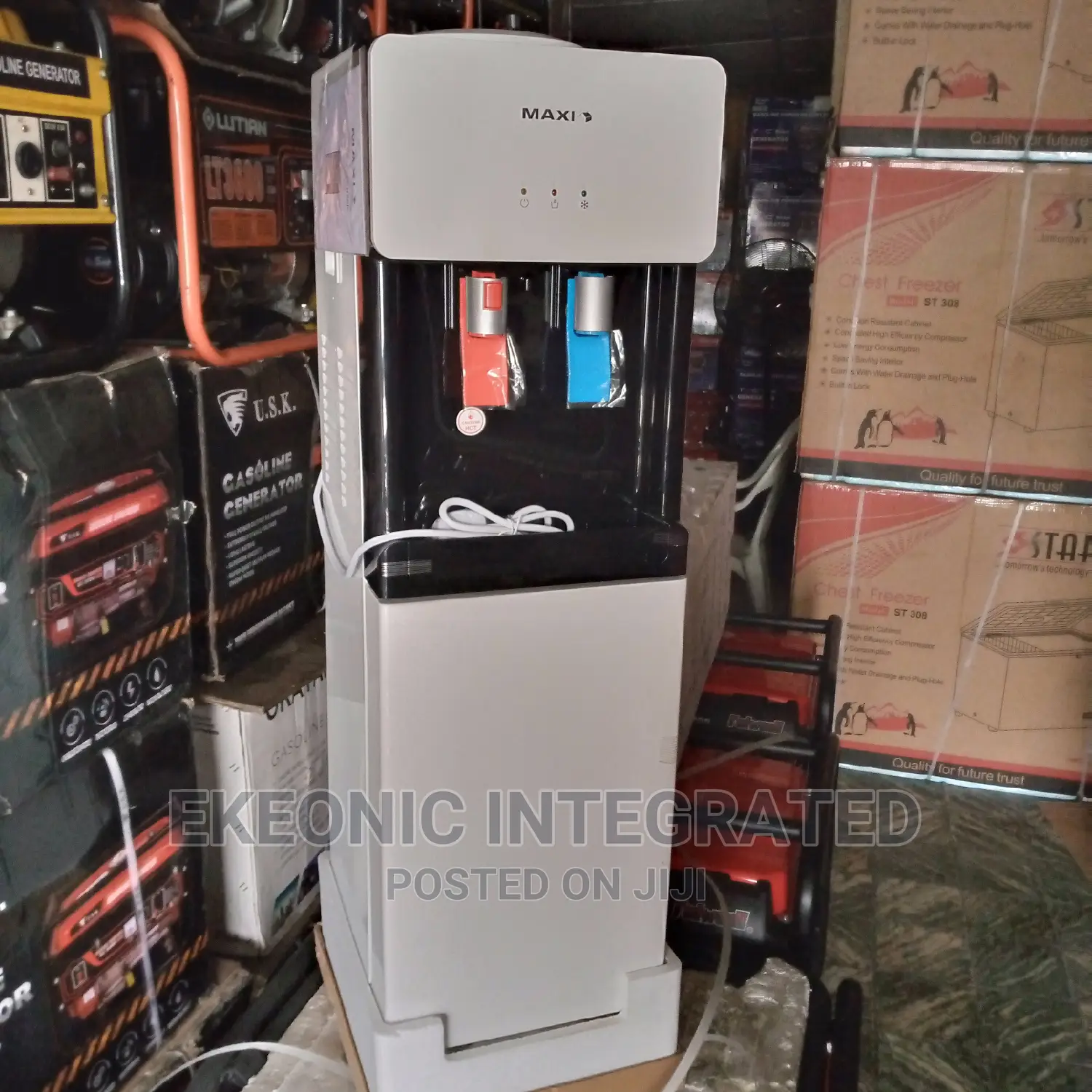 Maxi Water Dispenser
