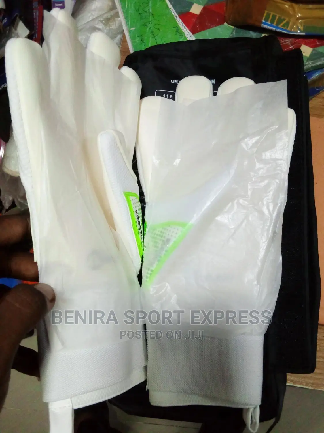 Original Goalkeepers Gloves