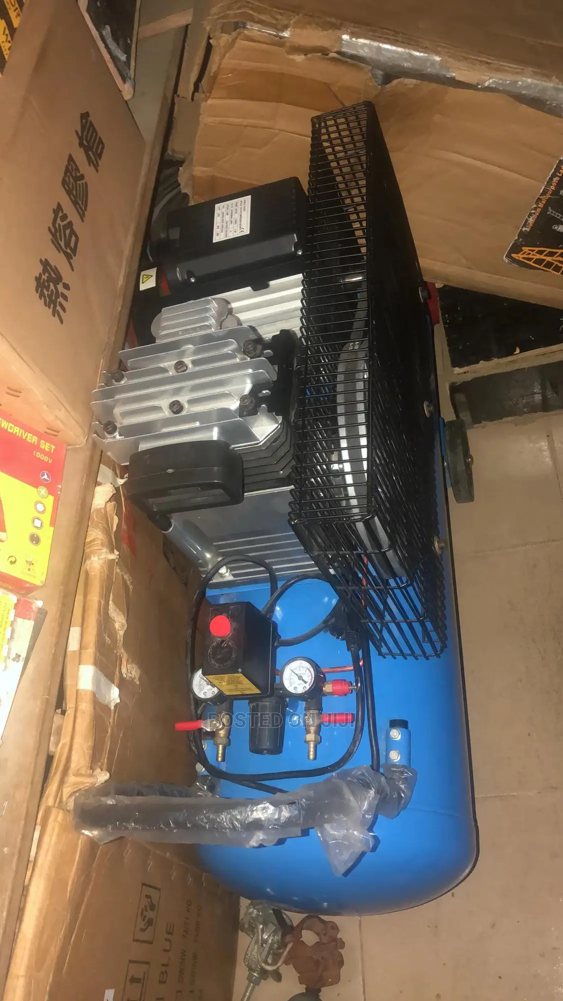 Air Compressor Machine Powerflex 100 Liters Single Phase.