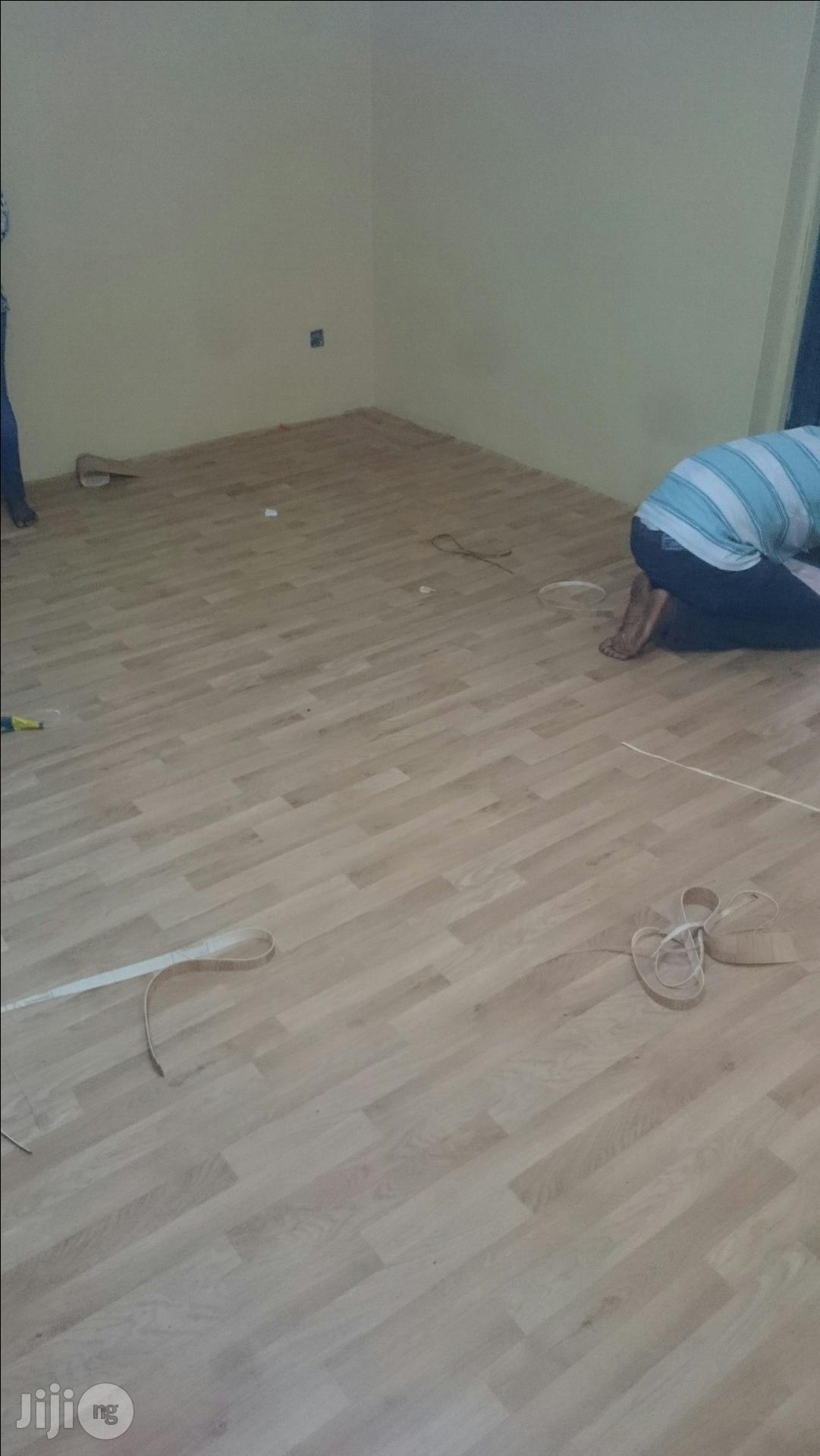 Wallpaper And Flooring