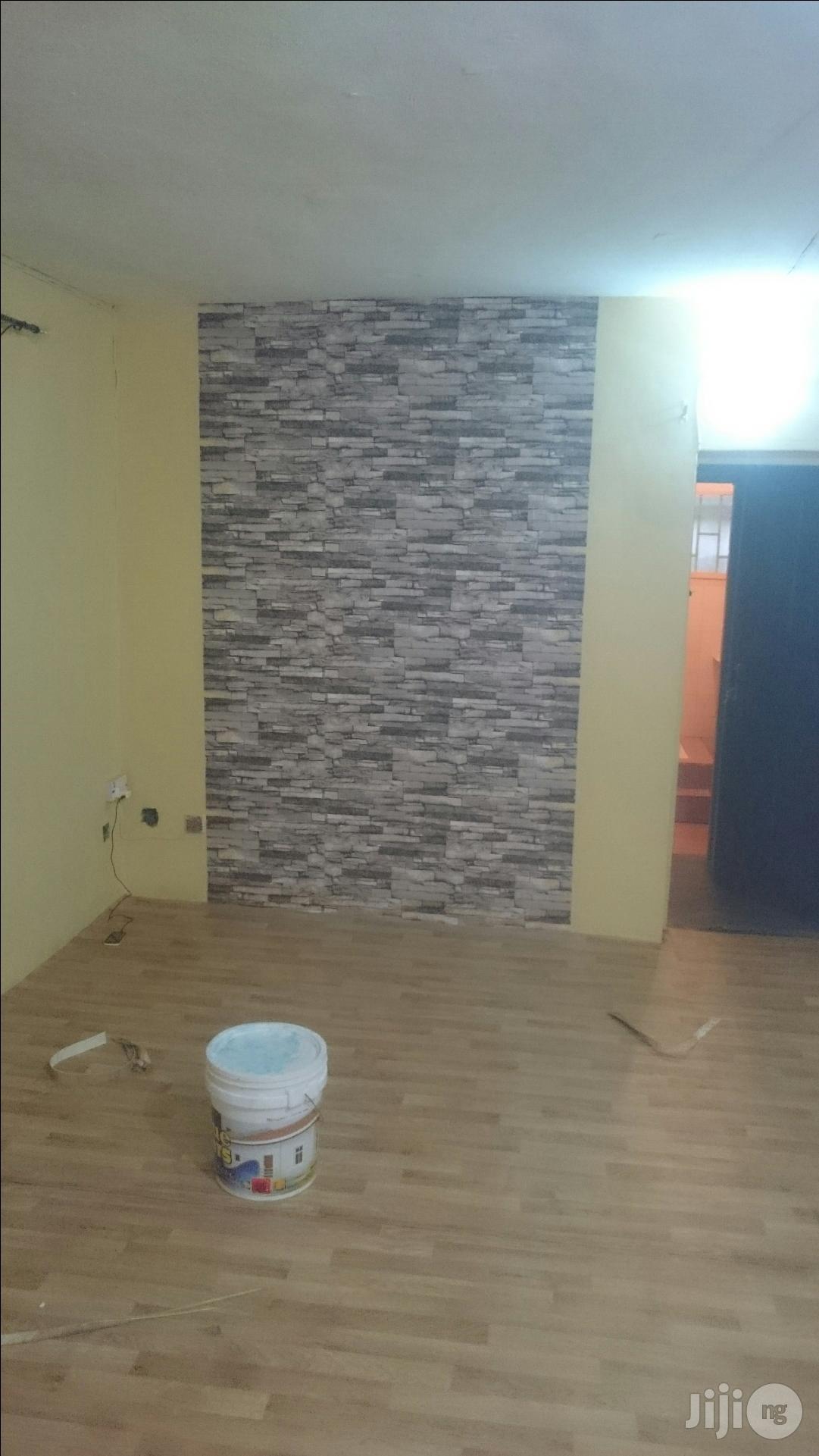 Wallpaper And Flooring