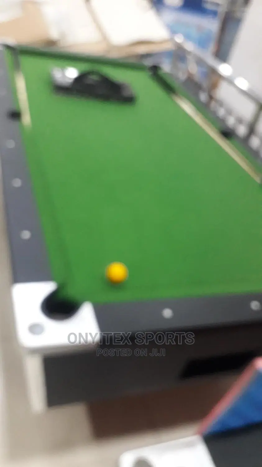 Coin Snooker Table