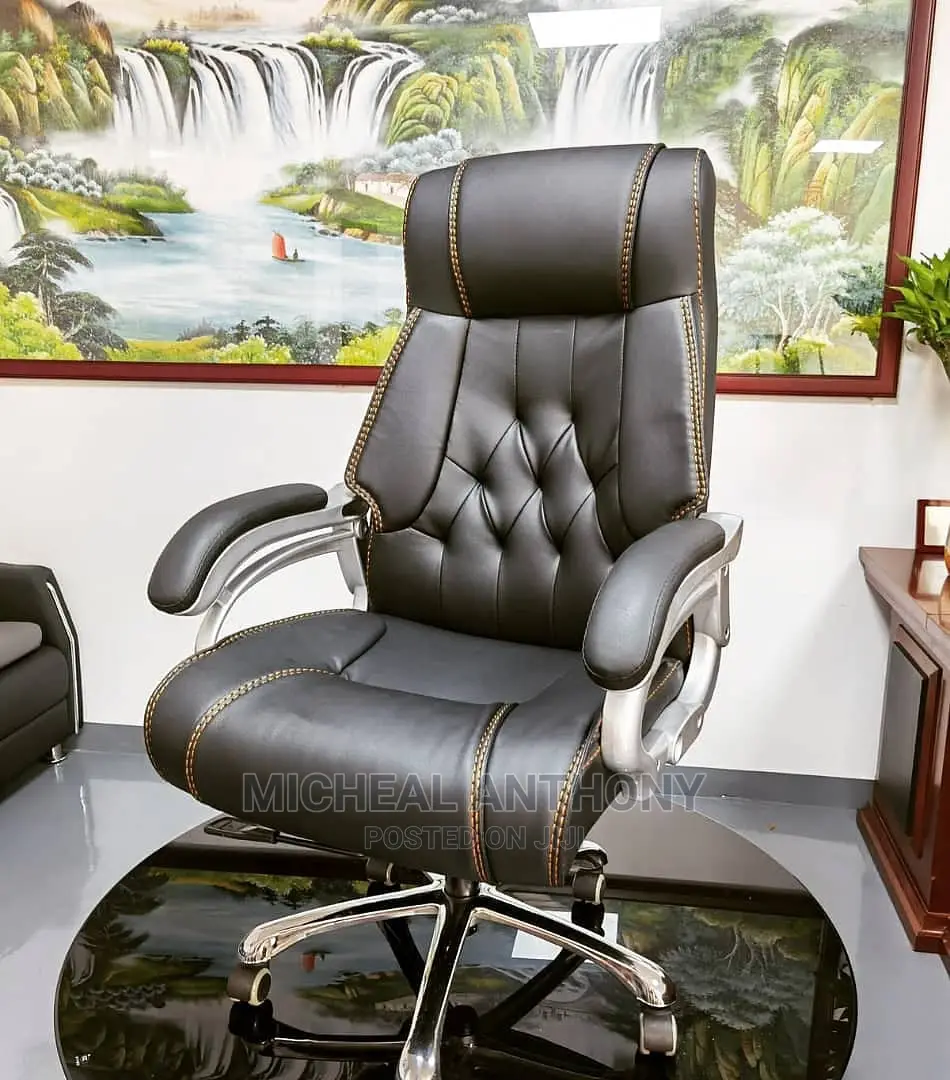 Quality Leather Executive Office Chair