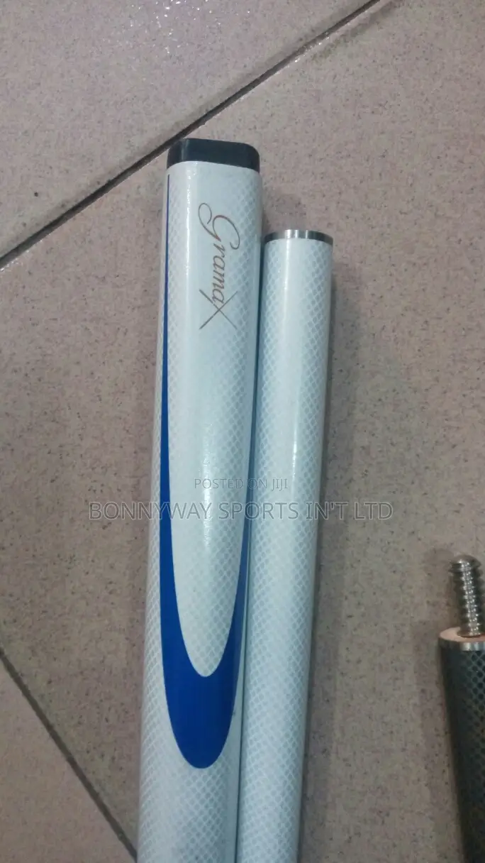Professional Snooker Cue Sticks