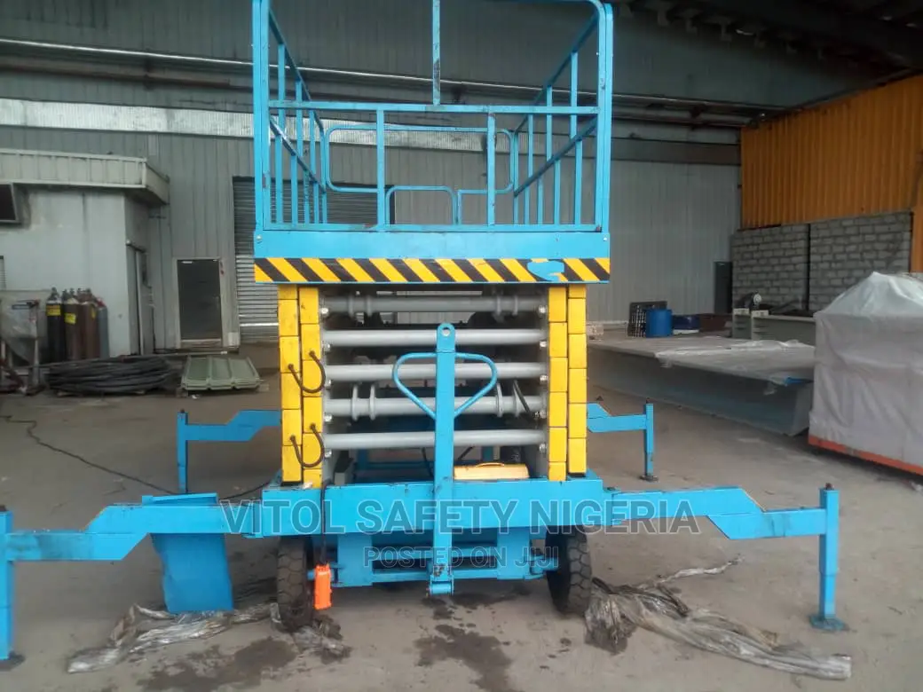 14 Meter Aerial Platforms/Scissors Lift