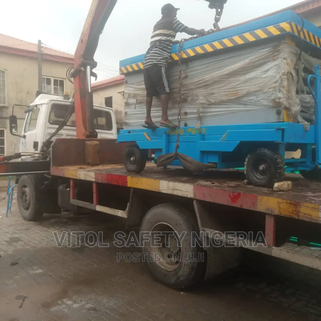 14 Meter Aerial Platforms/Scissors Lift